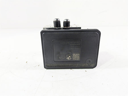 2019 BMW S1000XR K49 Abs Brake Pump Pressure Unit Module 34519444398 {{ shop.shopifyCountryName }} - Mototech271