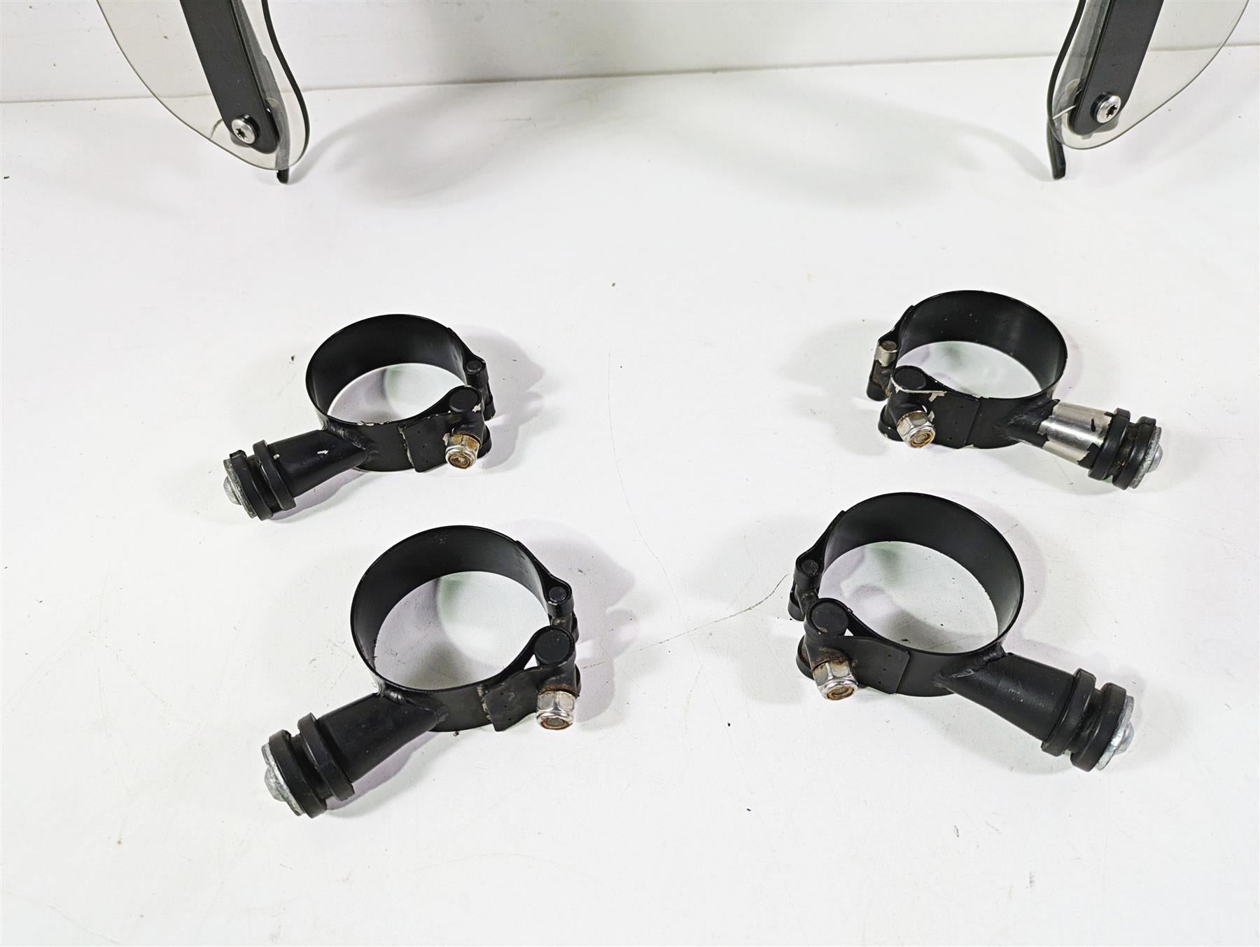2018 Harley Softail FXFBS Fat Bob 15" Windshield Screen & Mounts - Read 57400330 {{ shop.shopifyCountryName }} - Mototech271