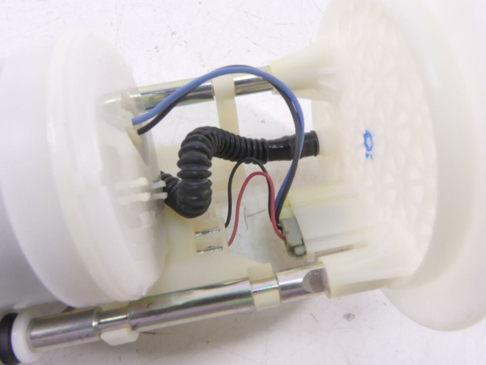2016 Yamaha YXZ1000 R EPS Denso Fuel Gas Petrol Pump B16-13907-00-00 {{ shop.shopifyCountryName }} - Mototech271