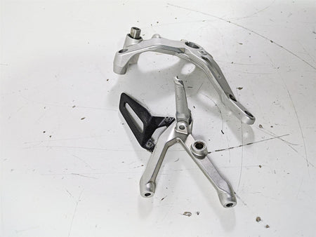 2015 Ducati Panigale 1299 S Left Footpeg & Frame Holder 8291E061AA 82424631AA {{ shop.shopifyCountryName }} - Mototech271