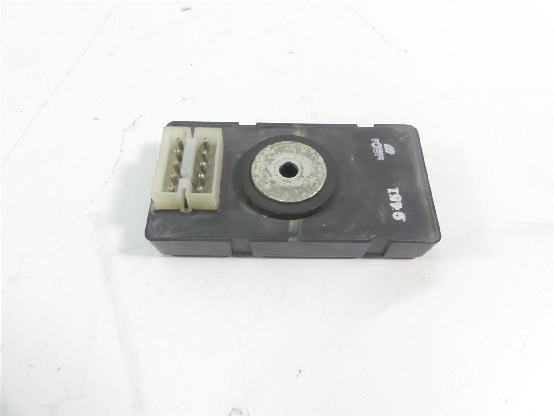 1995 Harley Dyna FXDL Low Rider Tsm Turn Signal Module 68537-89 {{ shop.shopifyCountryName }} - Mototech271