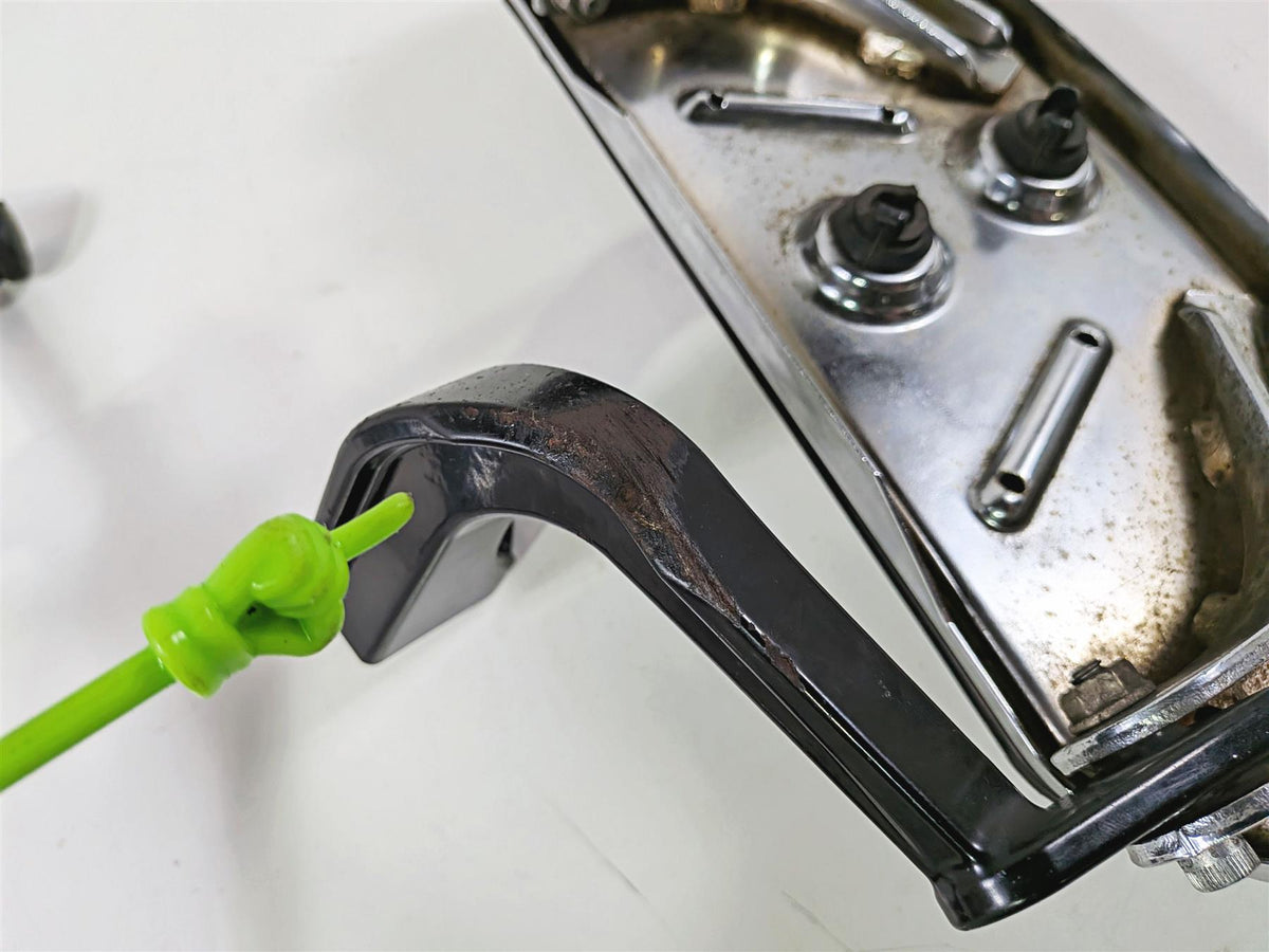 2016 Harley Touring FLHX Street Glide Left Floor Board & Shifter -Read 50622-09A {{ shop.shopifyCountryName }} - Mototech271