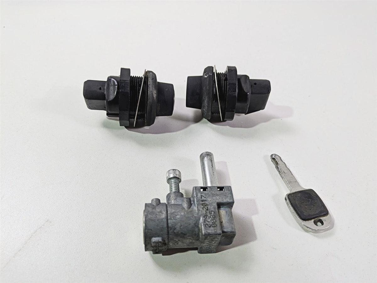 2018 Harley FLHCS Softail Heritage 115th Key Lock Set 45600056 {{ shop.shopifyCountryName }} - Mototech271