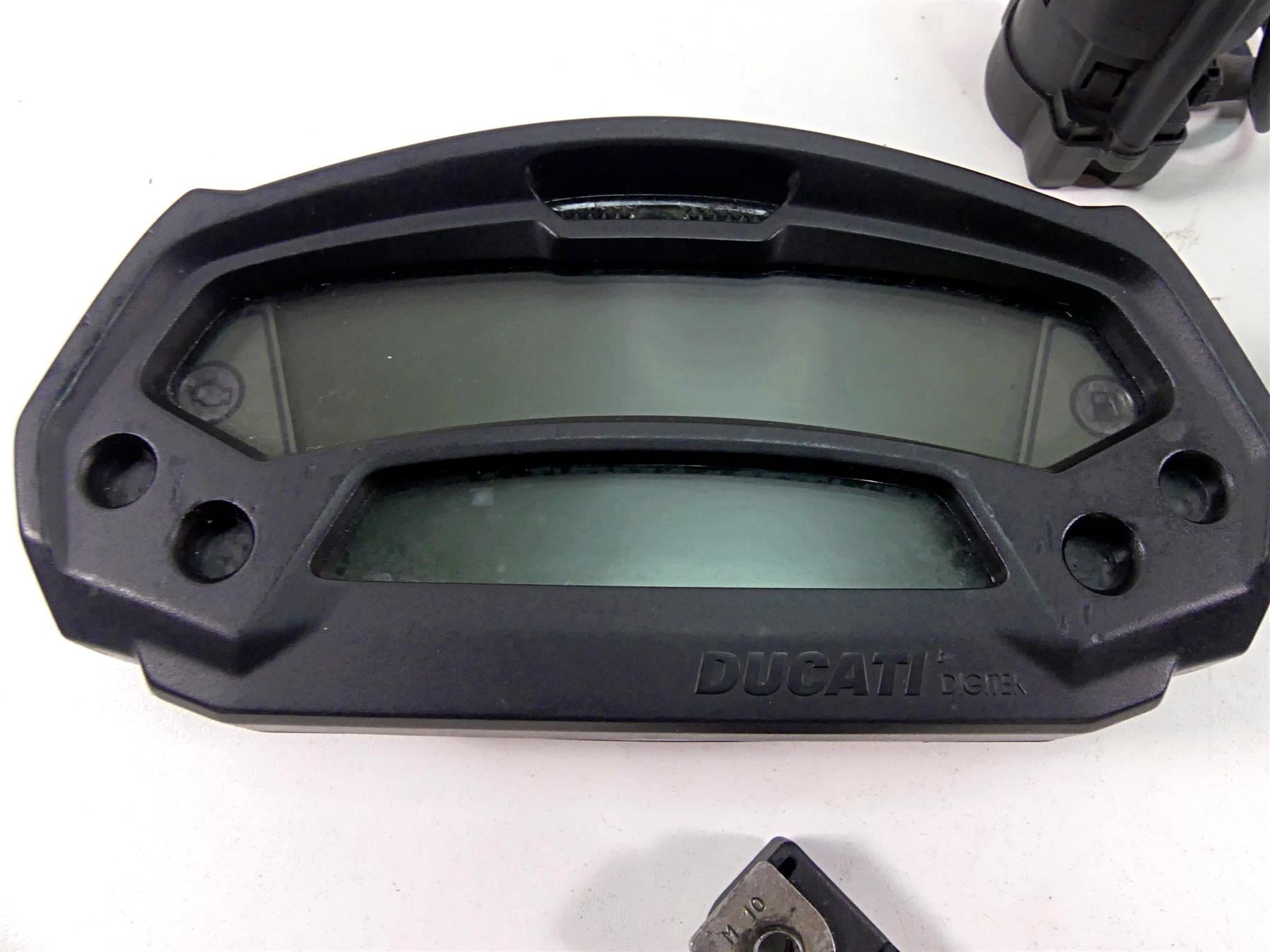 2012 Ducati Monster 1100 EVO Speedometer 10K Ignition Switch Cdi Set 40610861A {{ shop.shopifyCountryName }} - Mototech271