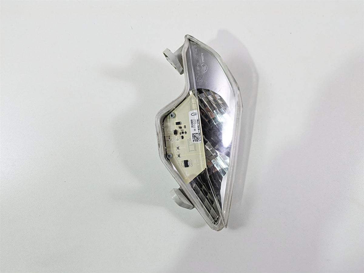 2019 BMW R1250RT K52 Left Front Blinker Turn Signal - Read 63138541625 {{ shop.shopifyCountryName }} - Mototech271