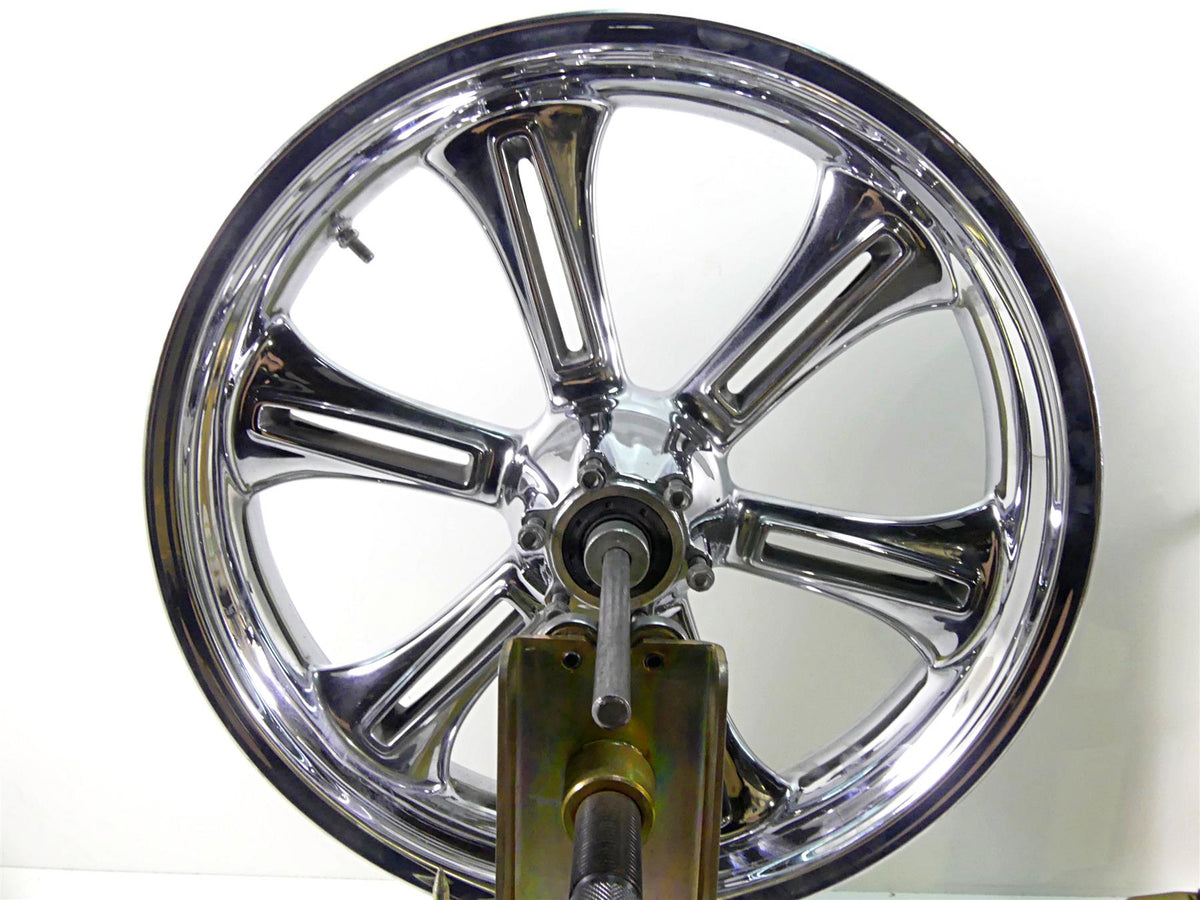 2011 Victory Cross Country Front Rear Chrome Cast Wheel Rim Set 1521383 1521384 {{ shop.shopifyCountryName }} - Mototech271