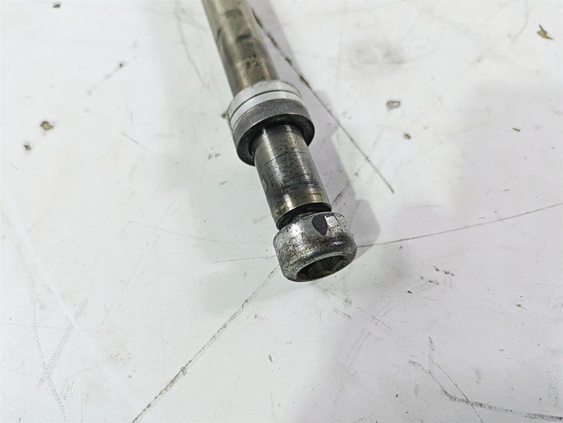 2004 Victory Kingpin Straight Front Axle Wheel Spindle 5133593 5137438 {{ shop.shopifyCountryName }} - Mototech271