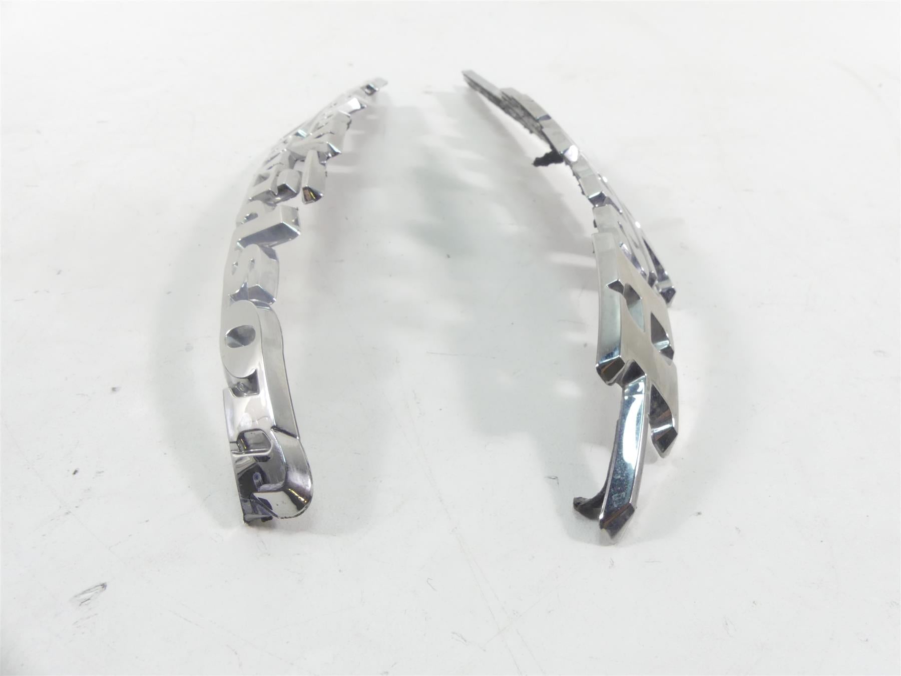 2010 Harley Touring FLHX Street Glide Left Right Tank Emblems Badge Set 61830-08 {{ shop.shopifyCountryName }} - Mototech271