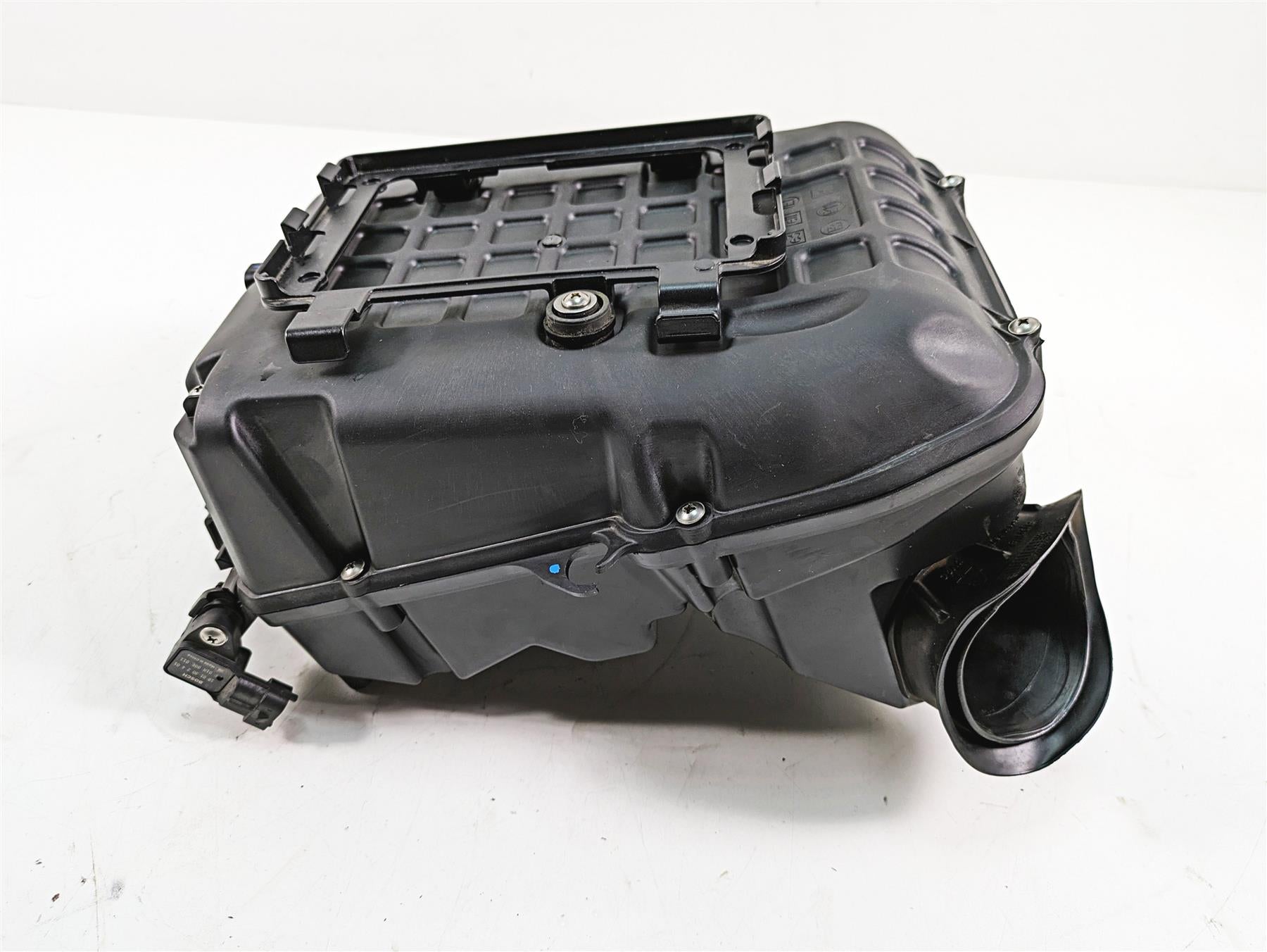 2020 Aprilia Tuono V4 Factory Air Filter Box Cleaner Velocity Stacks Set 858931 {{ shop.shopifyCountryName }} - Mototech271