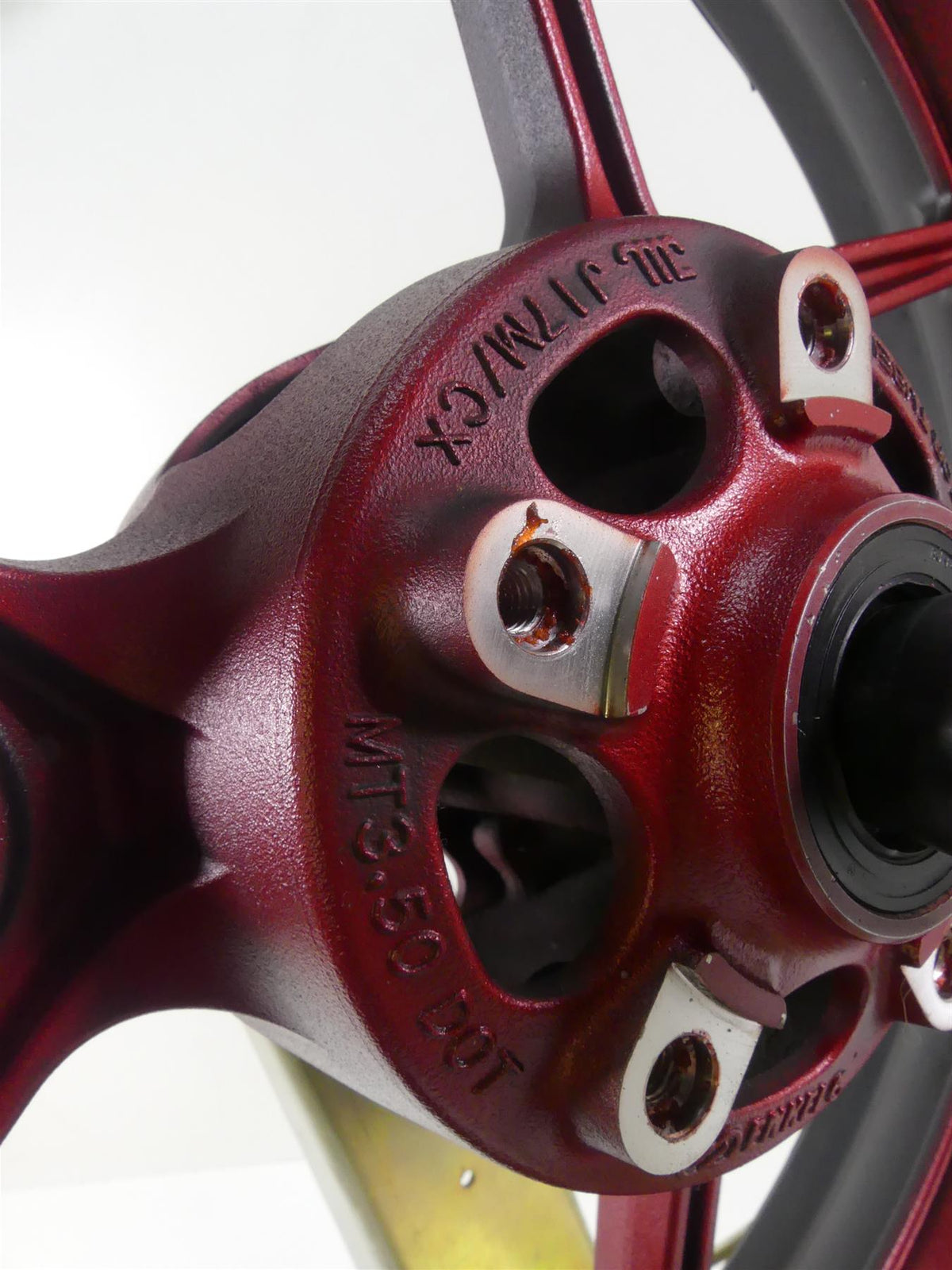 2008 Kawasaki ZX6R ZX6 R Ninja Front Straight Wheel Rim 17x3.5 41073-0129-R2 {{ shop.shopifyCountryName }} - Mototech271