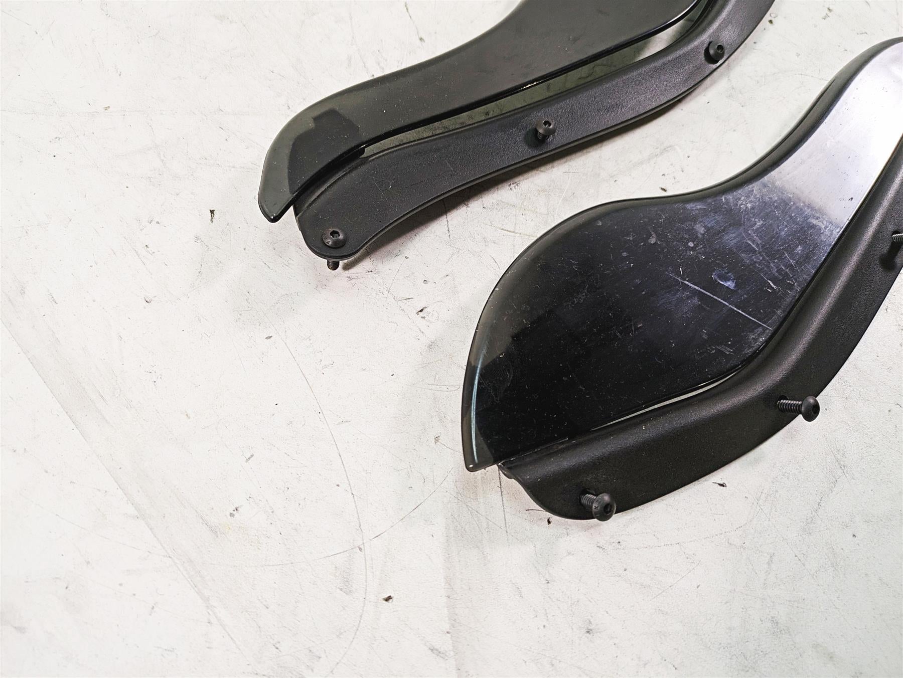 2010 Harley Touring FLHTCU Electra Glide Fairing Wind Deflector Set 58128-08A {{ shop.shopifyCountryName }} - Mototech271