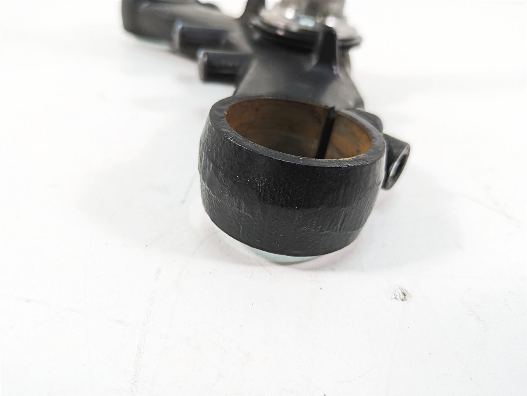 2016 Kawasaki Ninja EX300 37mm Lower Triple Tree Steering Clamp 44037-0154-21 {{ shop.shopifyCountryName }} - Mototech271