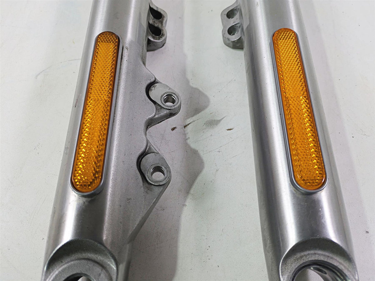 2020 Harley Softail FXST Standard Showa Front Fork Lowers 45400295 45400296 {{ shop.shopifyCountryName }} - Mototech271