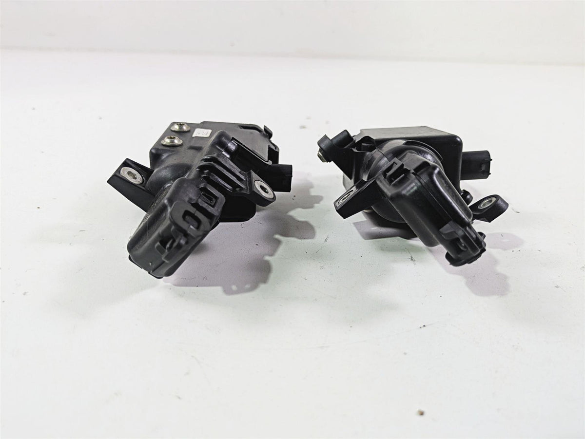2014 BMW K1600 GTL K48 Saddlebag Saddle Bag Lock Actuator Set 46547724038 {{ shop.shopifyCountryName }} - Mototech271