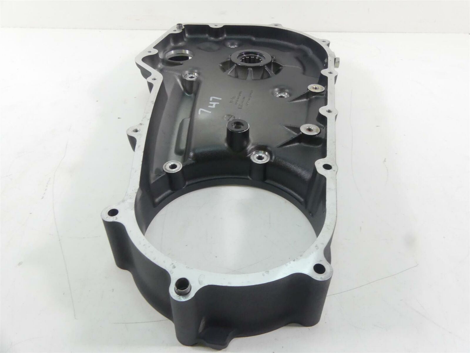 2017 Harley FXDLS Dyna Low Rider Inner Primary Drive Clutch Cover -Mid 60681-06C {{ shop.shopifyCountryName }} - Mototech271