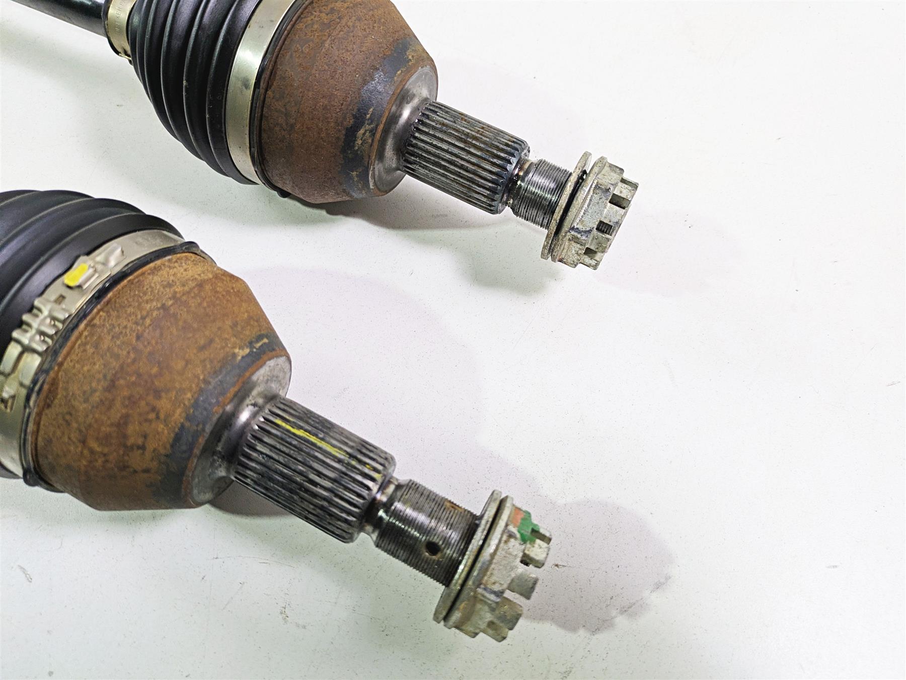 2023 Honda Talon SXS1000 S2R Left Right Front Drive Axle Shaft Set 44250-HL6-AG1 {{ shop.shopifyCountryName }} - Mototech271
