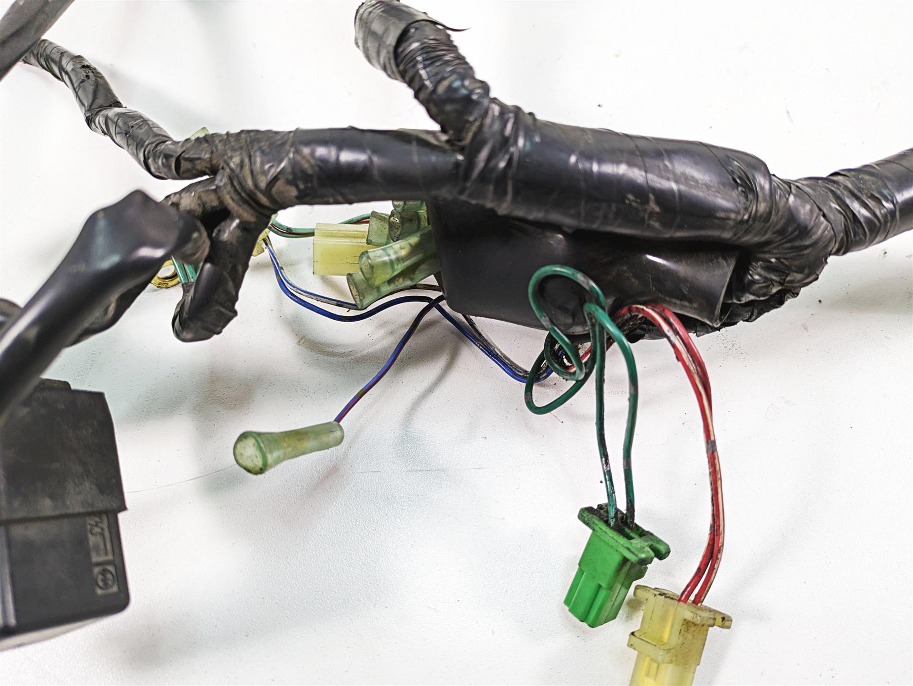 2006 Honda VT1100 C2 Shadow Wiring Harness Loom -No Cuts 32100-MCK-A70 {{ shop.shopifyCountryName }} - Mototech271
