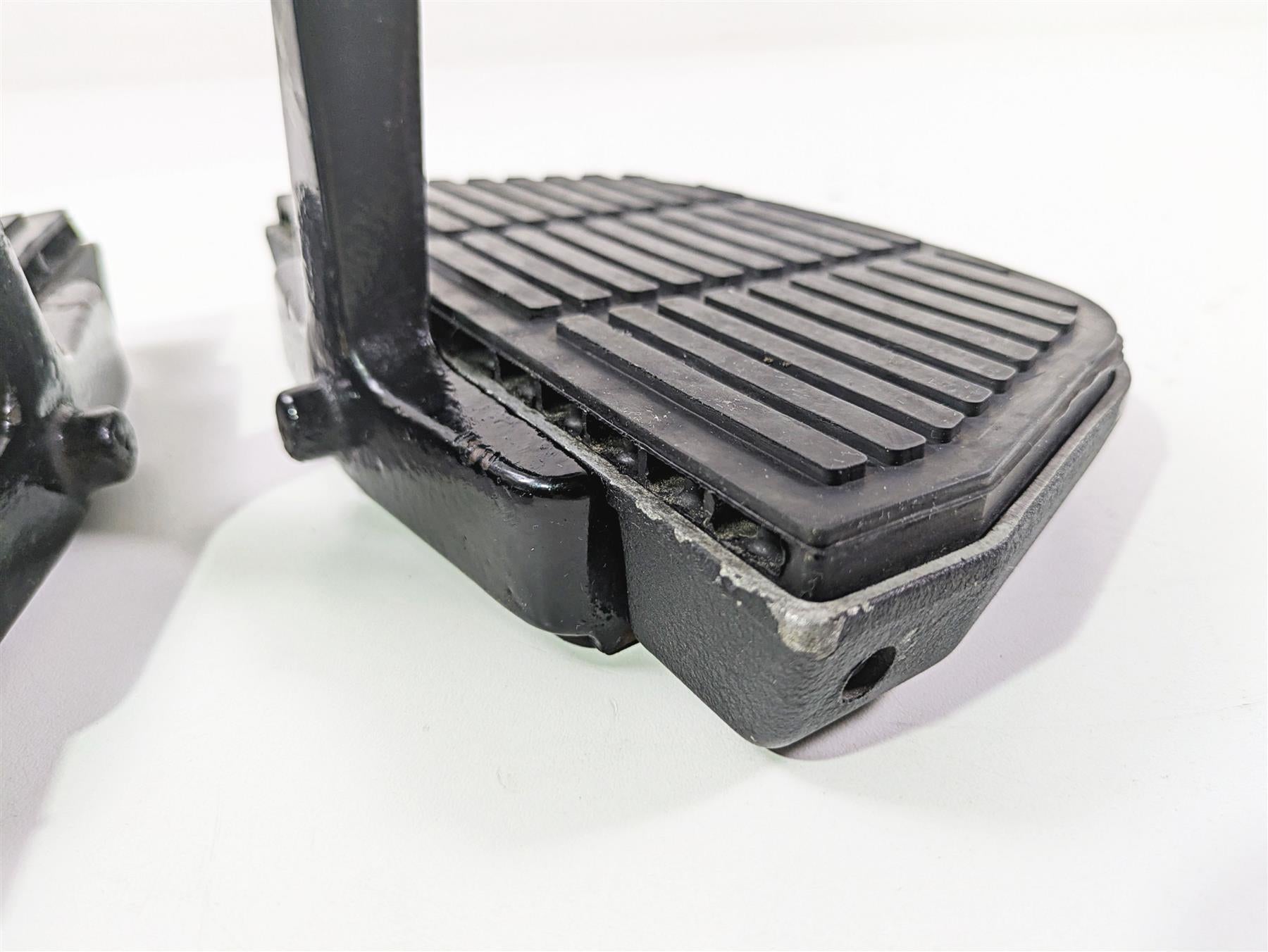 1998 Harley Touring FLHRCI Road King Rear Passenger Floor Board Set 52719-93B {{ shop.shopifyCountryName }} - Mototech271