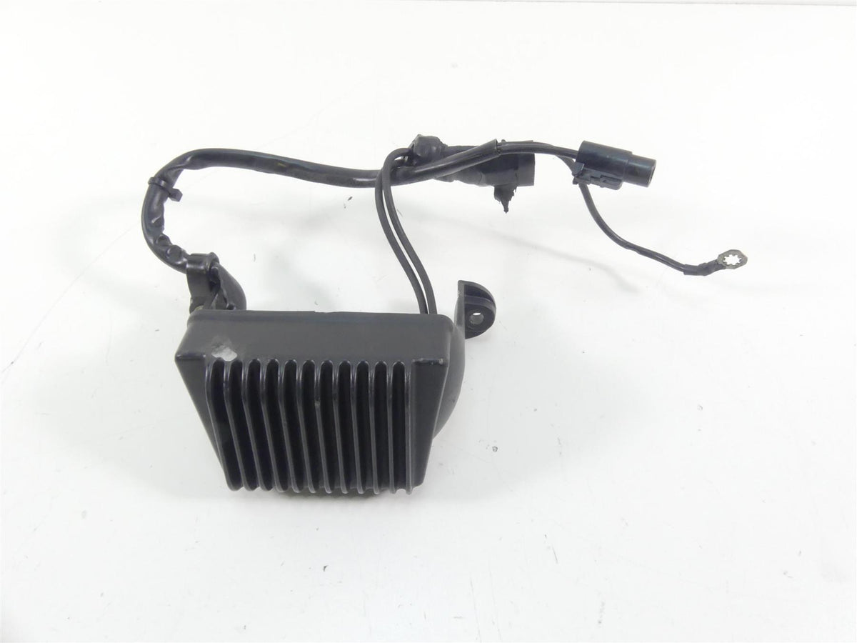 2005 Harley Touring FLHRSI Road King Rectifier Voltage Regulator 74505-04 {{ shop.shopifyCountryName }} - Mototech271