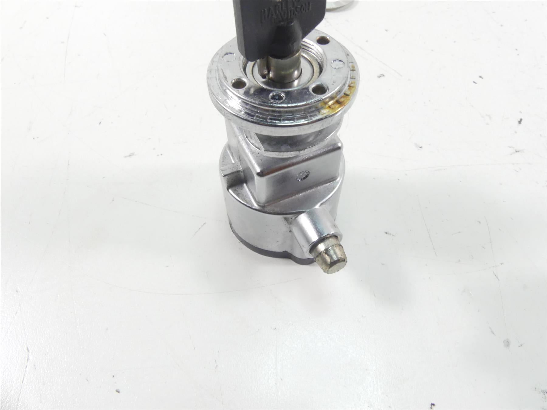 2010 Harley FXDWG Dyna Wide Glide Ignition Switch Key Steering Lock Set 71475-06 {{ shop.shopifyCountryName }} - Mototech271