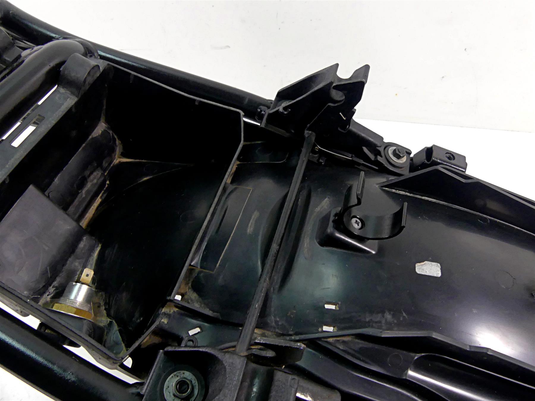 2009 BMW R1200GS K255 Adv Rear Straight Subframe Sub Frame 46517720207 {{ shop.shopifyCountryName }} - Mototech271