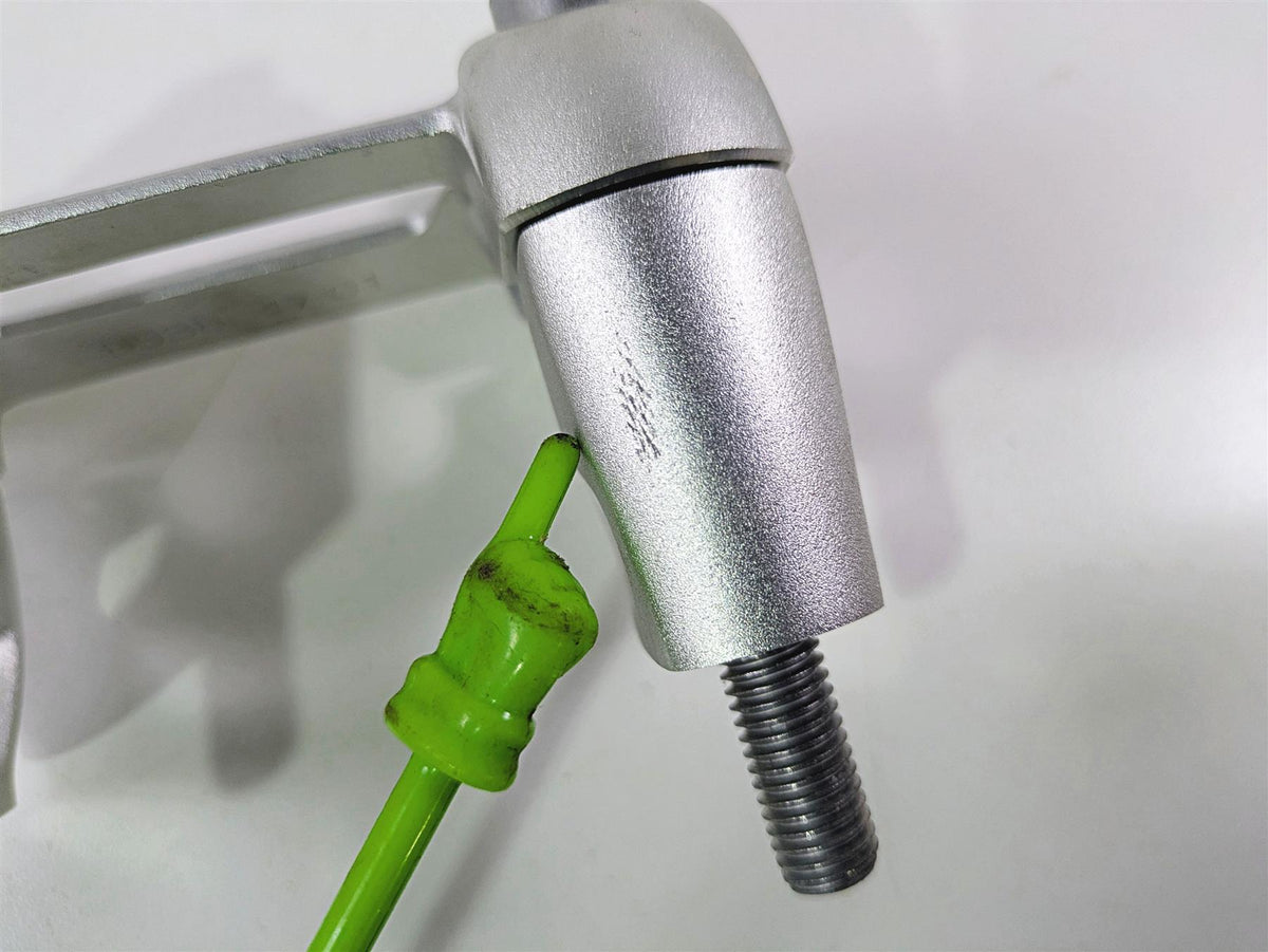 2022 BMW RnineT Pure K22 Handlebar Riser Holder Set 32718538049 32718538047 {{ shop.shopifyCountryName }} - Mototech271