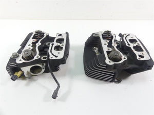 2013 Harley Touring FLHX Street Glide Cylinderhead Cylinder Head Set 17193-06A | Mototech271