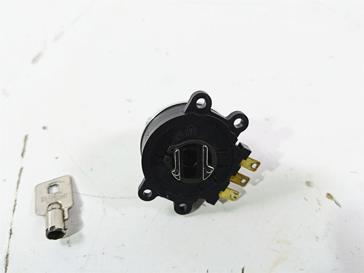 2005 Harley Softail FLSTSCI Heritage Springer Ignition Switch Key Lock 71450-04 {{ shop.shopifyCountryName }} - Mototech271