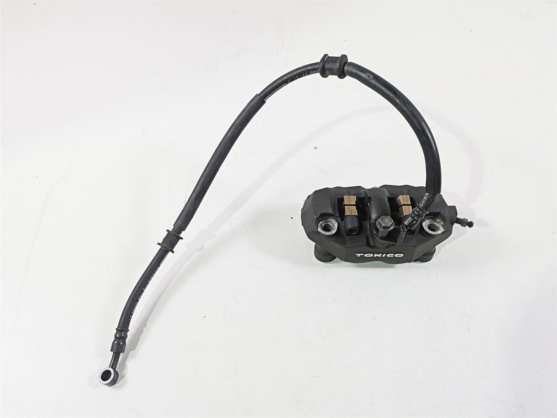 2006 Suzuki GSXR1000 K6 Tokico Front Brake Caliper 108mm 59100-41G00-999 {{ shop.shopifyCountryName }} - Mototech271