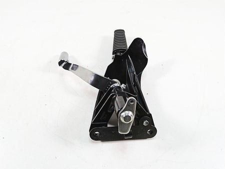 2016 Suzuki M109R VZR1800 Right Front Footpeg & Brake Pedal 43511-48G10 {{ shop.shopifyCountryName }} - Mototech271