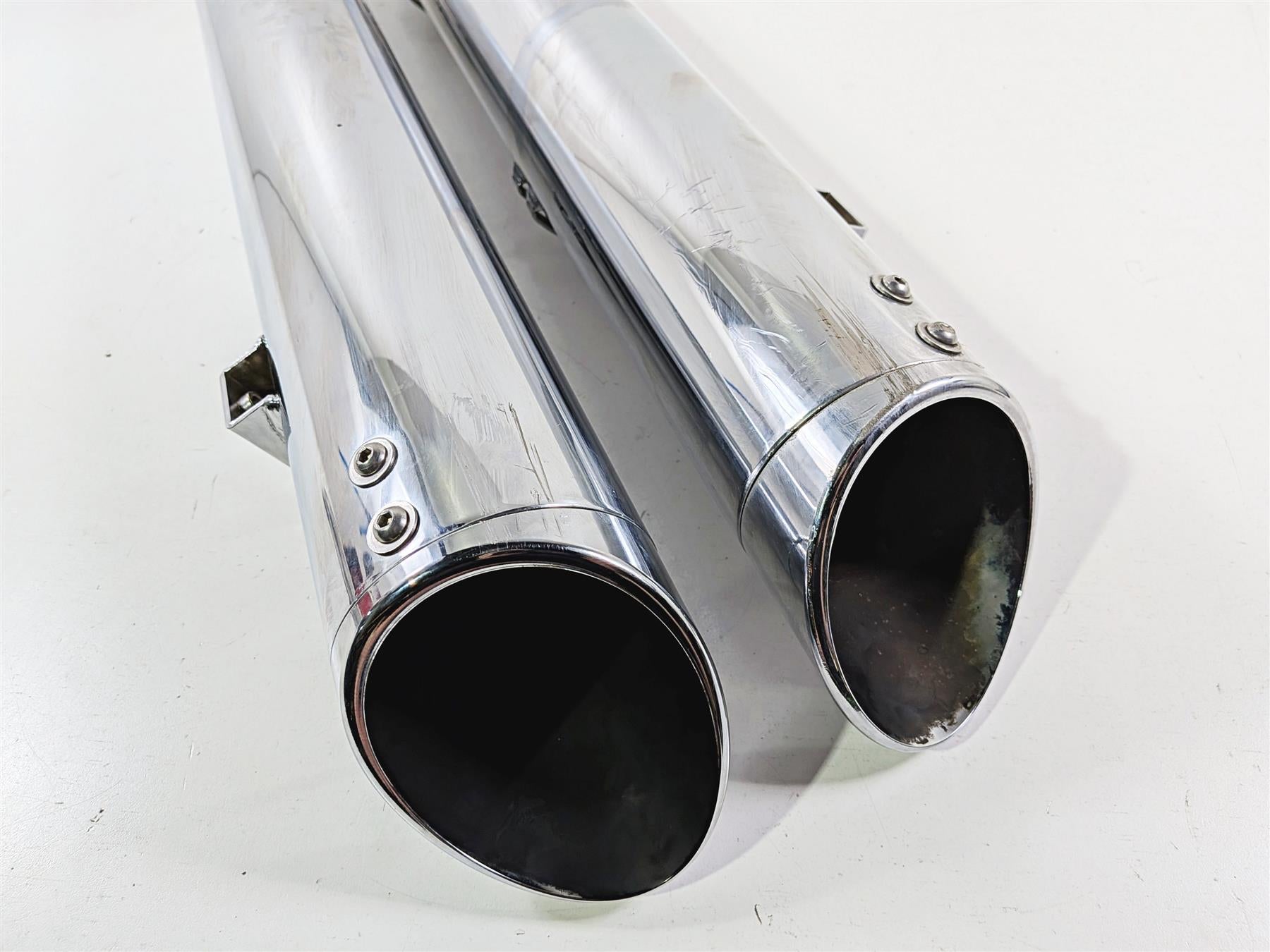 2020 Indian Challenger Limited Tab Performance 4" Chrome Exhaust Pipes 211-1291-Mototech271