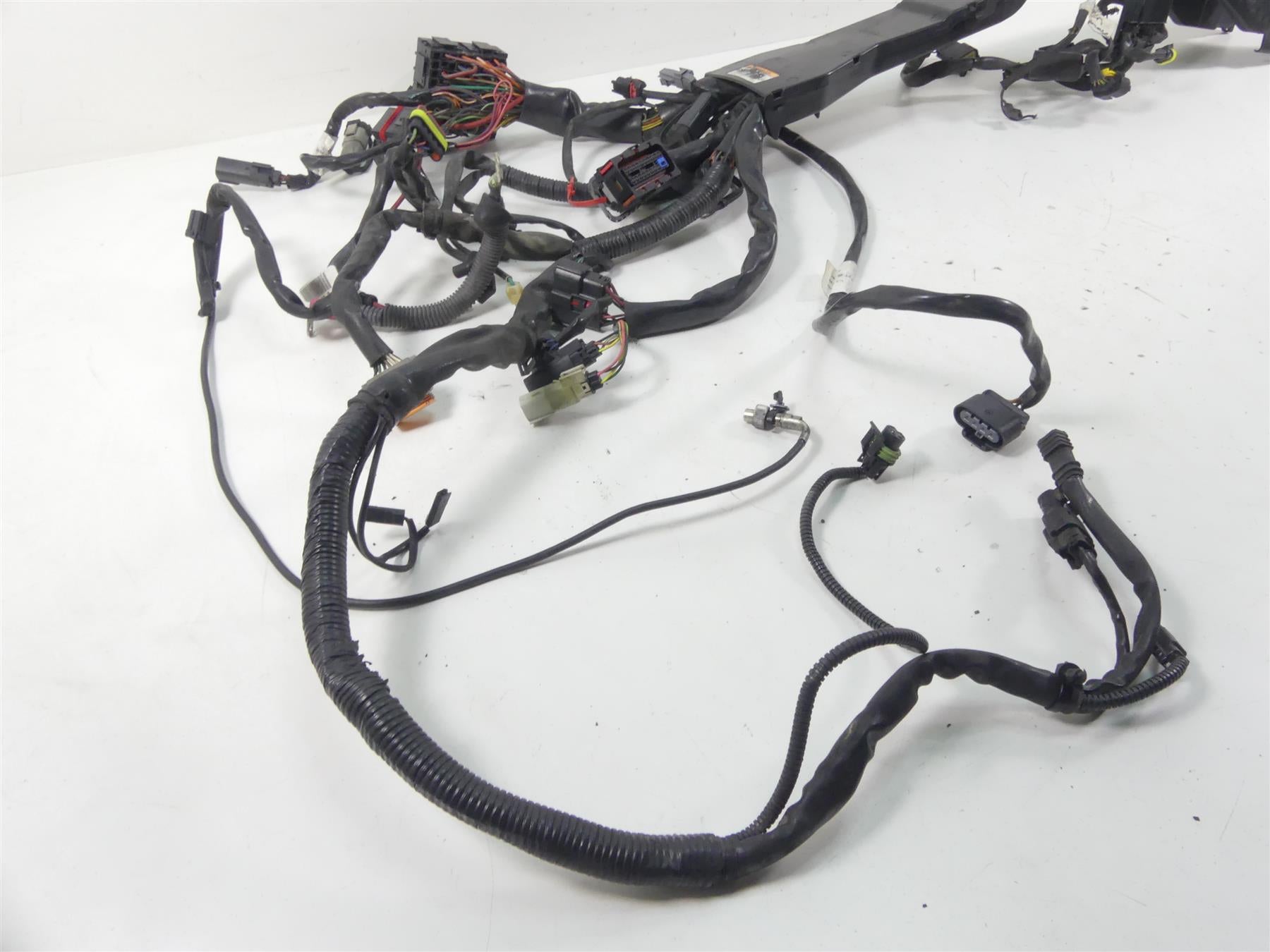 2013 Harley Touring FLHX Street Glide Main Abs Wiring Harness Loom 69200303 {{ shop.shopifyCountryName }} - Mototech271