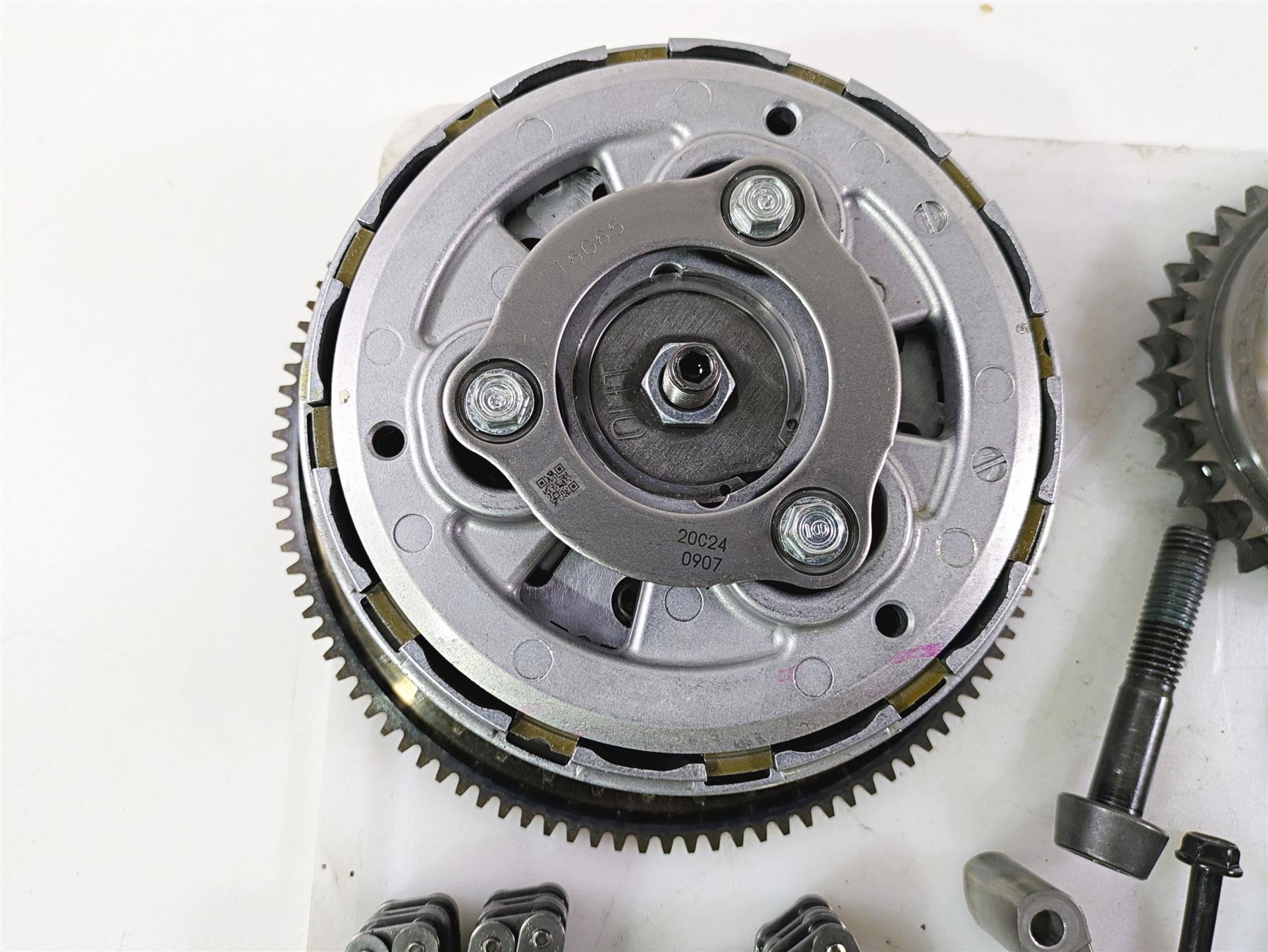 2021 Harley Touring FLTRX Road Glide Primary Drive Clutch Kit 37000377 {{ shop.shopifyCountryName }} - Mototech271