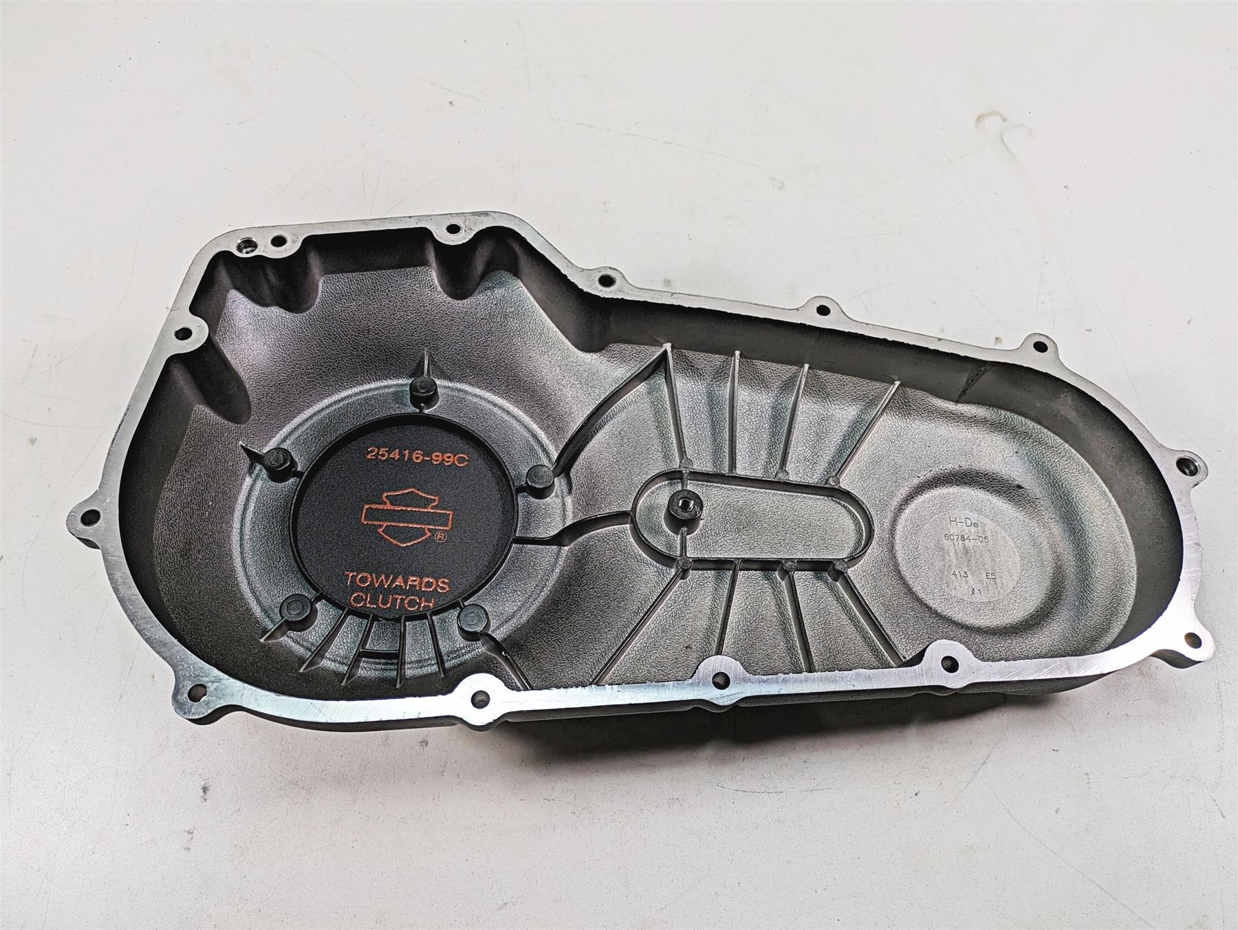 2009 Harley FXDF Dyna Fat Bob Outer Primary Drive Clutch Cover 60784-06 {{ shop.shopifyCountryName }} - Mototech271