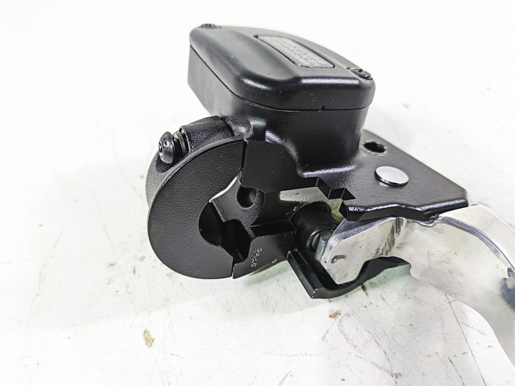 2019 Harley FLHCS Softail Heritage Front Brake Master Cylinder 1/2" 41700233 {{ shop.shopifyCountryName }} - Mototech271