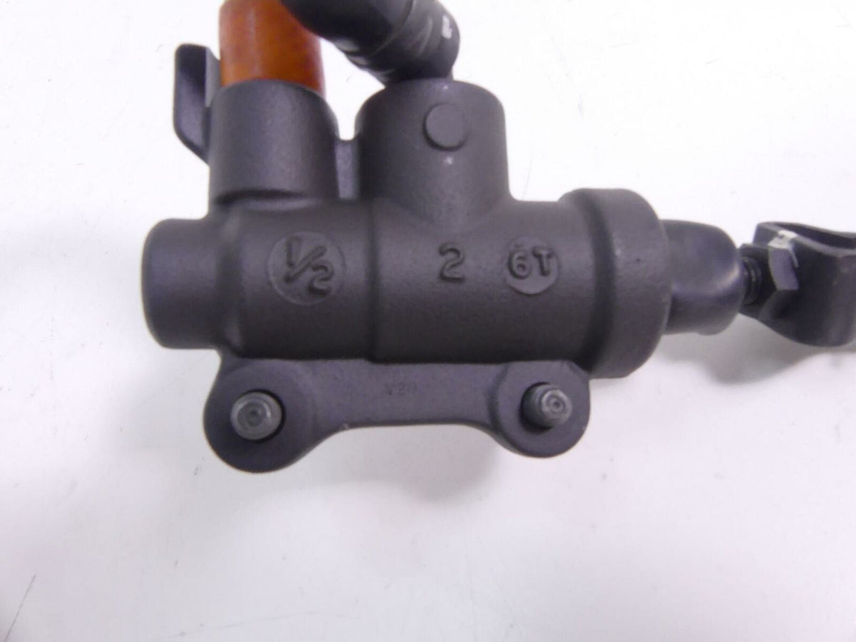 2017 BMW R1200RT RTW K52 Rear Brake Master Cylinder 1/2" 34318522398 {{ shop.shopifyCountryName }} - Mototech271