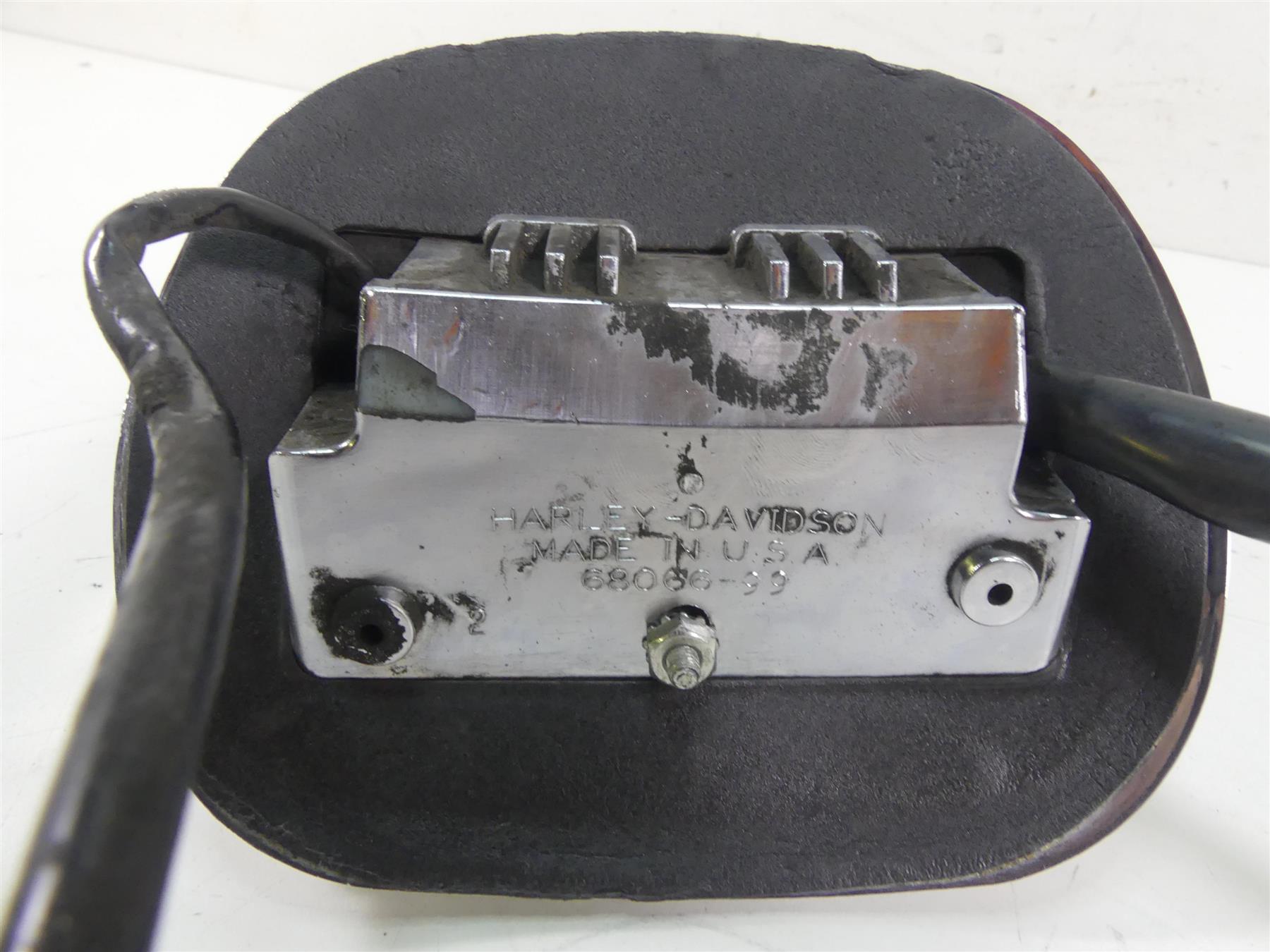 1999 Harley Touring FLHTCUI Electra Glide Taillight & Fender Light 68140-04 {{ shop.shopifyCountryName }} - Mototech271