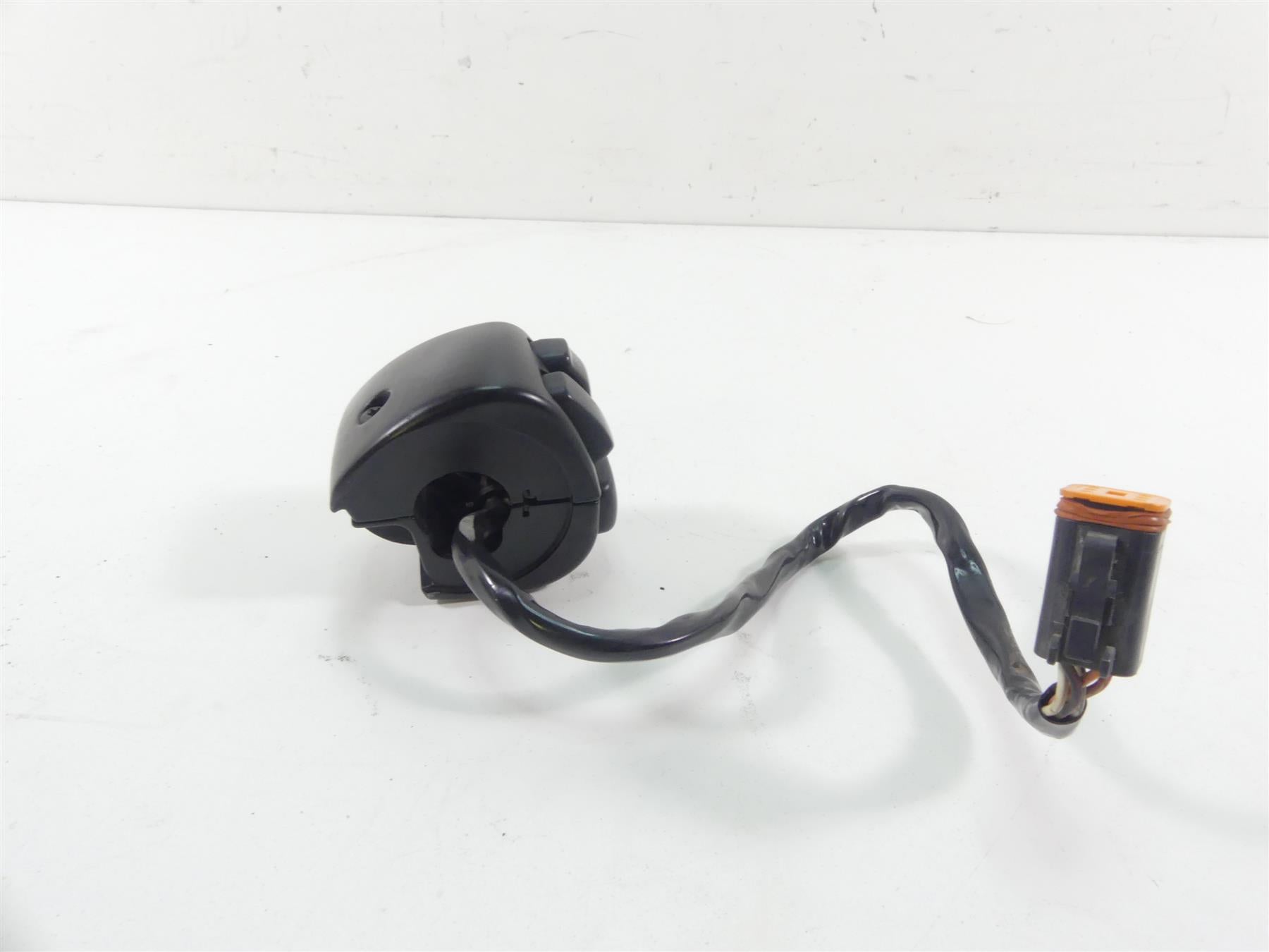 1999 Harley Davidson Sportster XL1200 Right Start Stop Control Switch 71684-06A {{ shop.shopifyCountryName }} - Mototech271