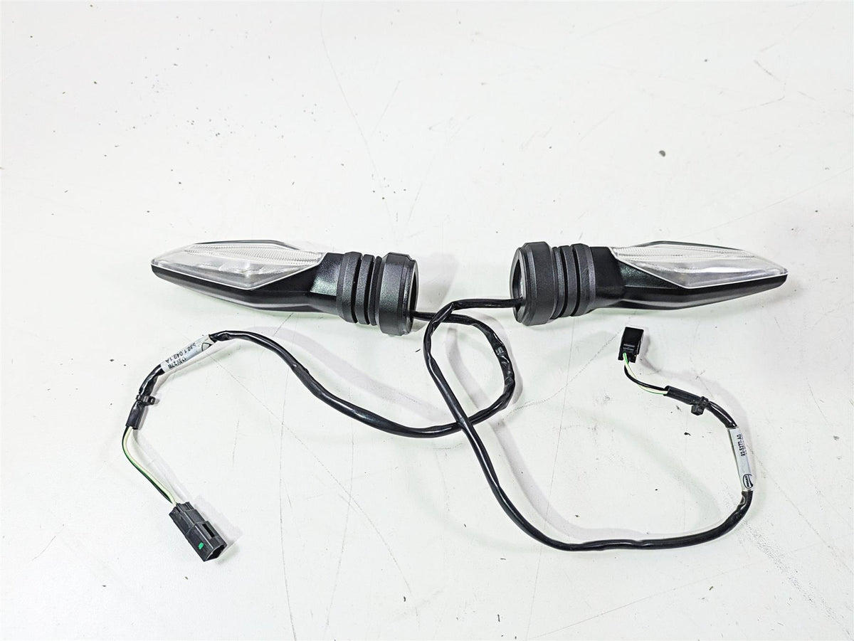 2023 Ducati Monster 937 SP Rear Turn Signal Blinker Set 53010492A {{ shop.shopifyCountryName }} - Mototech271