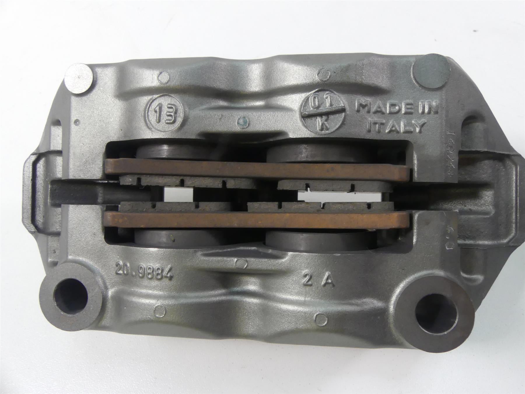 2015 Triumph 1050 Speed Triple R Front Brembo Brake Calipers T2021450 T2021460 {{ shop.shopifyCountryName }} - Mototech271