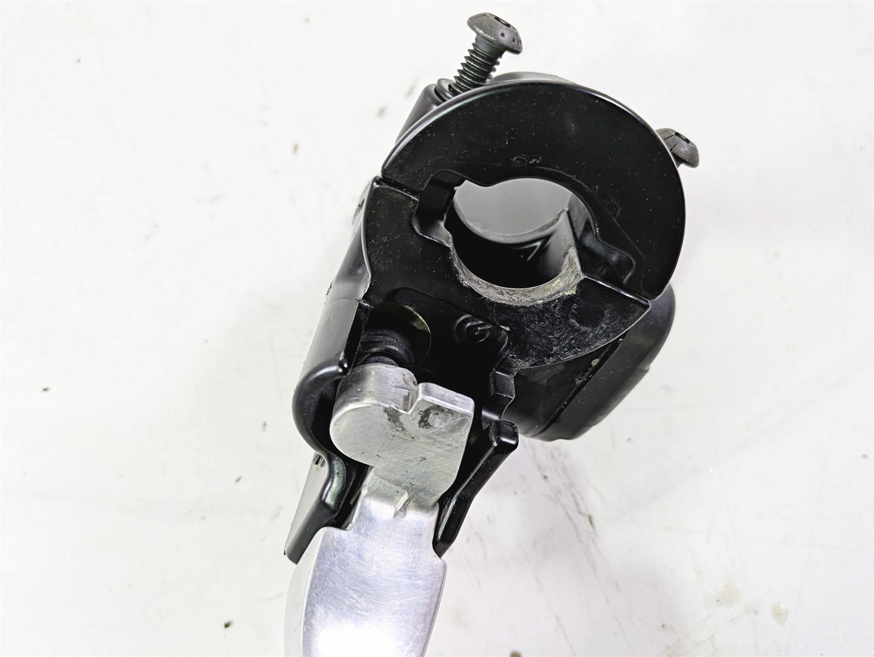 2013 Harley VRSCF Muscle Rod Brembo Front Brake Master Cylinder 11/16" 44551-08F {{ shop.shopifyCountryName }} - Mototech271