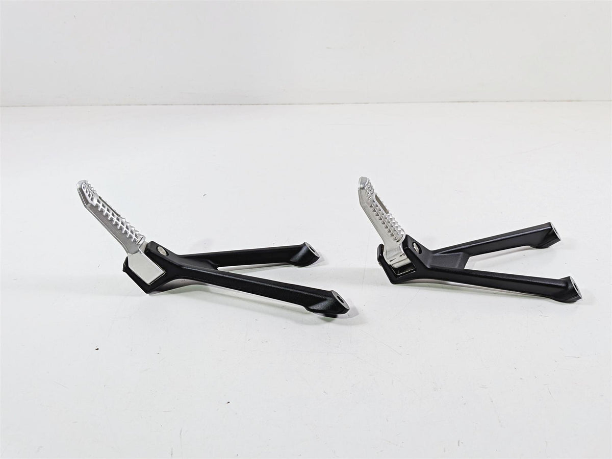 2024 BMW S1000RR K67 Rear Passenger Foot Peg Set 46718356863 46718356864-Mototech271