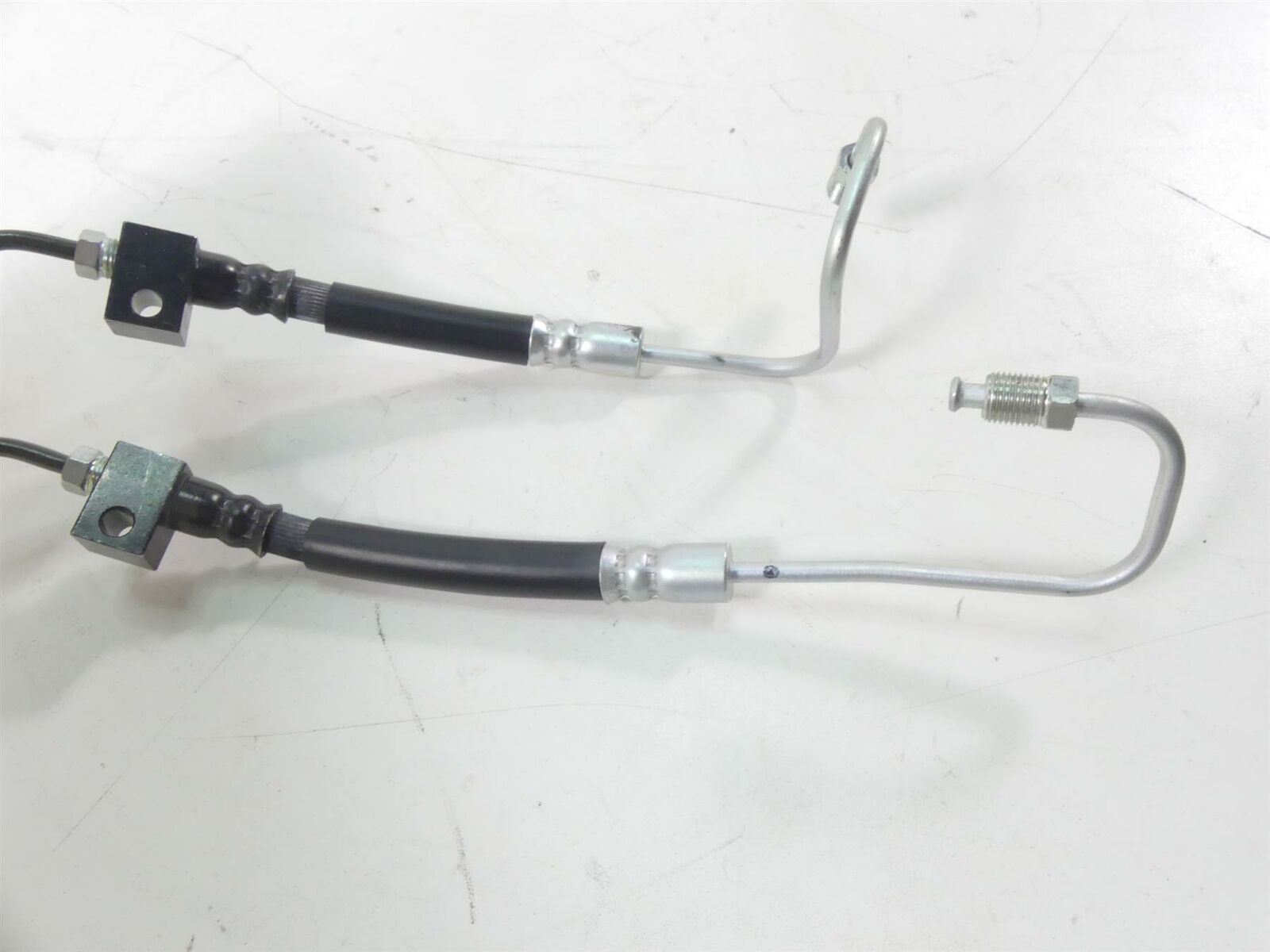 2020 Yamaha VMX17 1700 Front Abs Brake Lines Hoses Set 2S3-2584B-00-00 {{ shop.shopifyCountryName }} - Mototech271