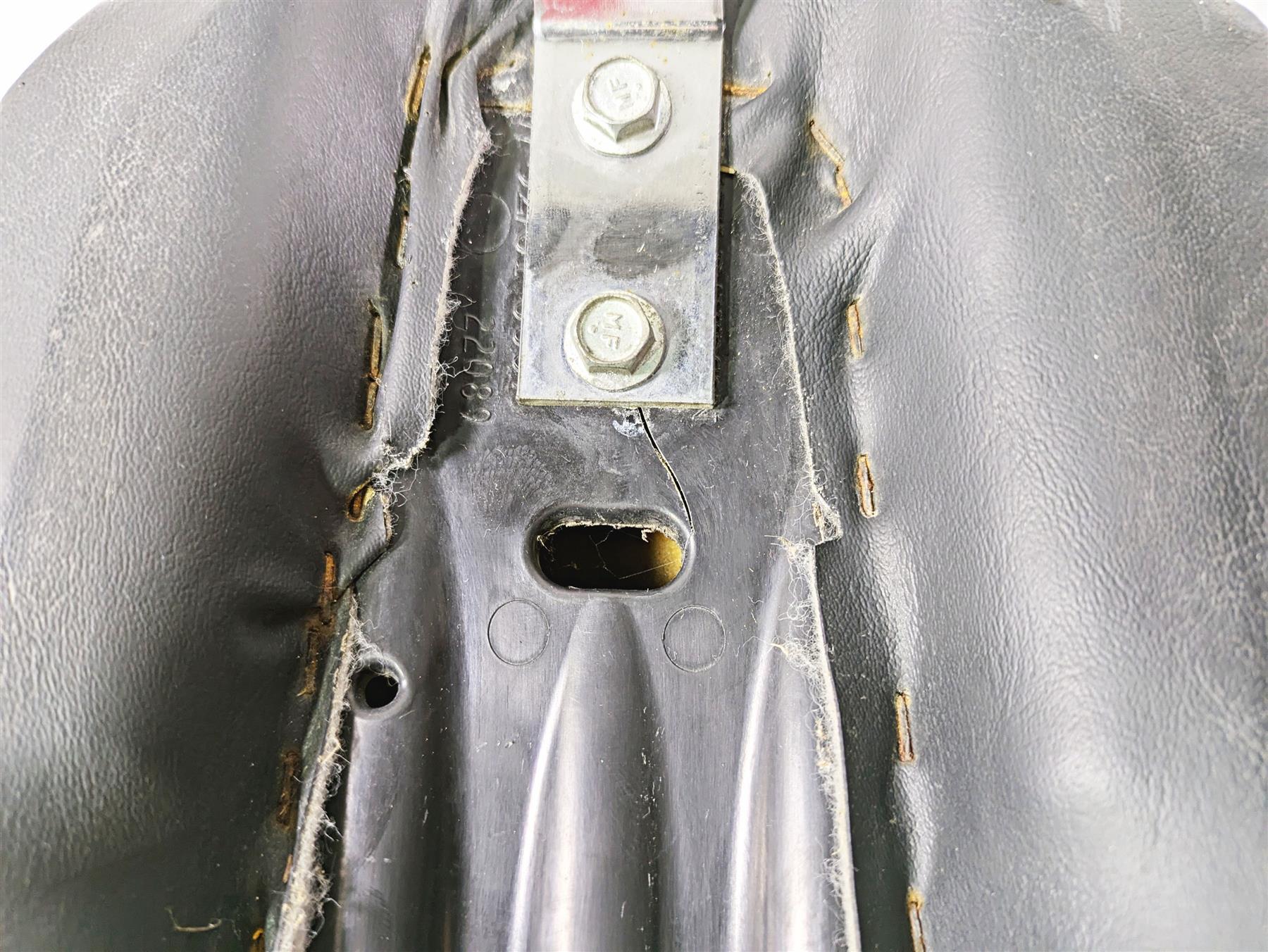 2008 Harley FLSTSB Cross Bones Front Rear Seat Saddle & Mount Set 51481-08 {{ shop.shopifyCountryName }} - Mototech271