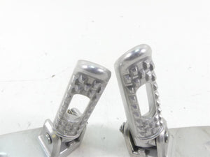 2021 Honda CBR600RR Rear Passenger Pillion Footpeg Foot Peg Set 50750-MFJ-D00 | Mototech271