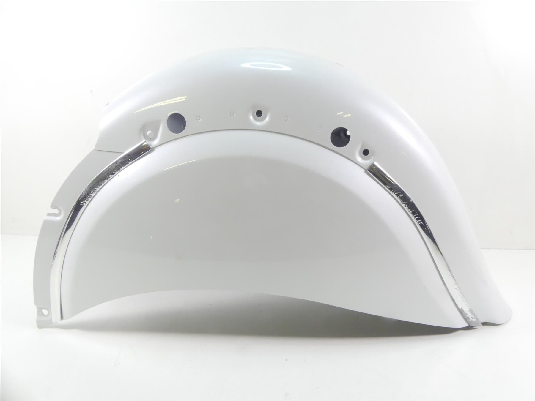 2020 Indian Roadmaster Rear White Fender Tire Hugger -Read 1024556-329 8475822 {{ shop.shopifyCountryName }} - Mototech271