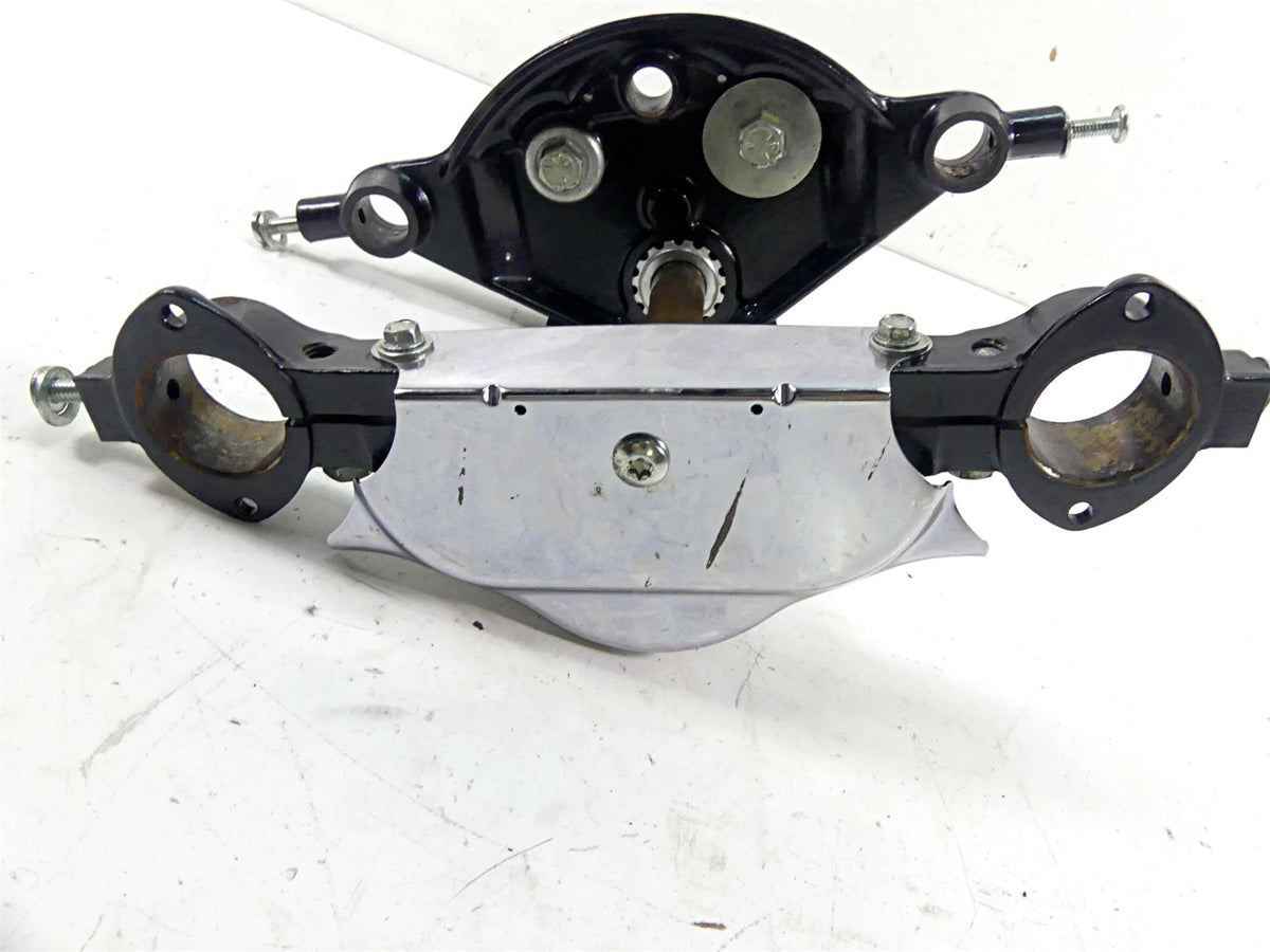2006 Harley Touring FLHTCU SE E-Glide Upper & Lower Triple Tree Set 45446-87A {{ shop.shopifyCountryName }} - Mototech271