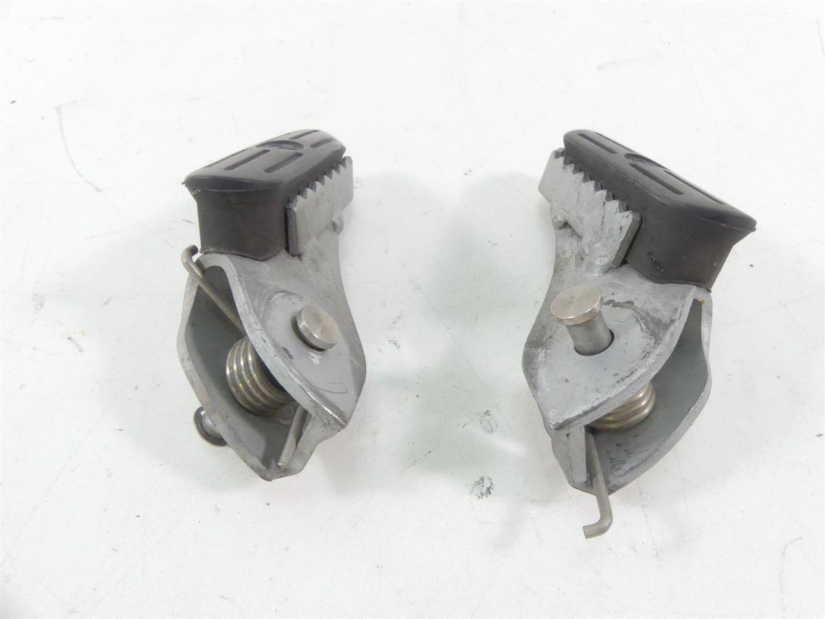 2009 BMW R1200GS K25 Front Rider Driver Footpeg Foot Peg Rest Set 46717694557 {{ shop.shopifyCountryName }} - Mototech271