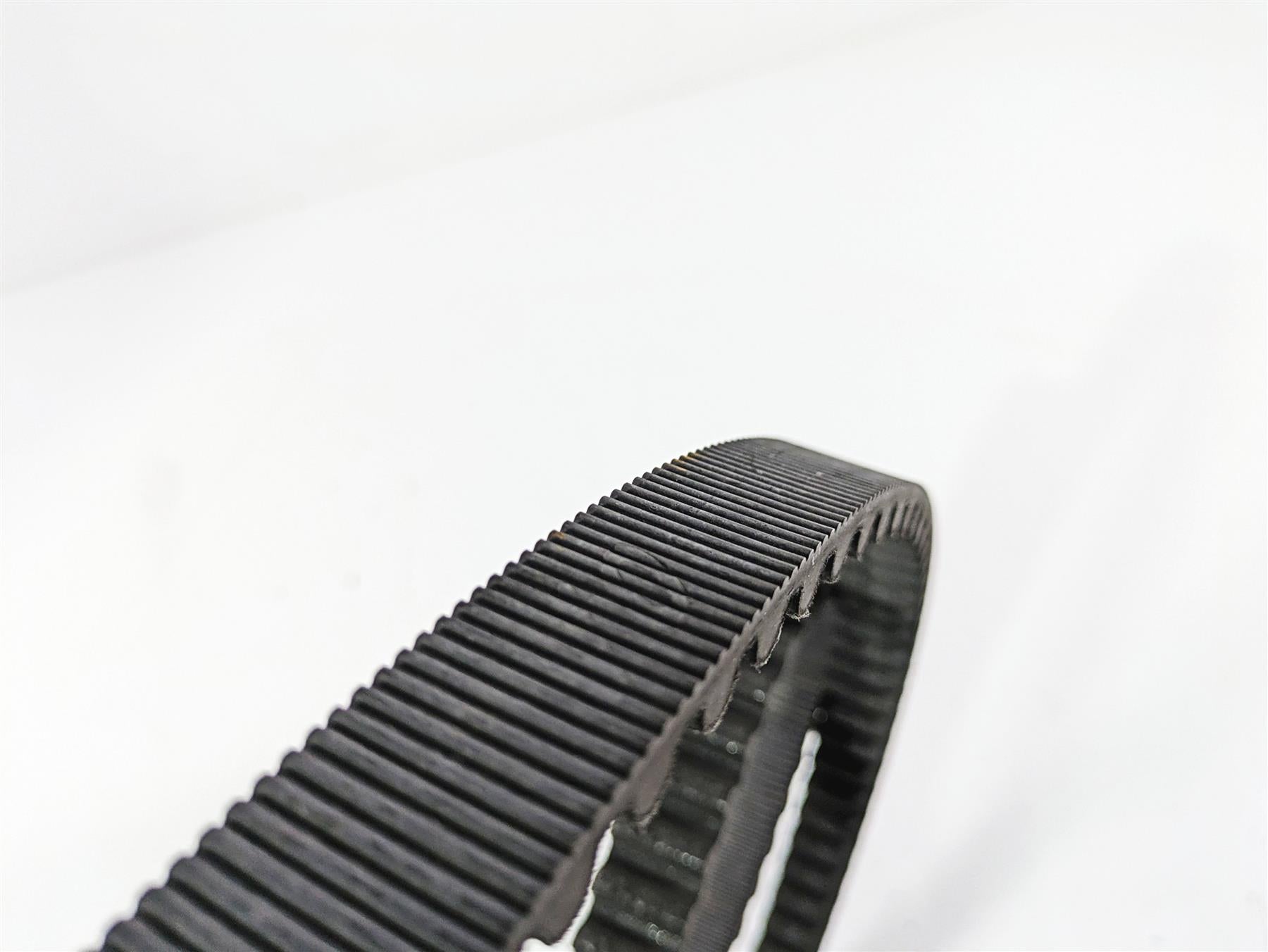 2008 Harley Touring FLHTCU E-Glide 105TH Rear Drive Belt 137T 1" 40024-07 {{ shop.shopifyCountryName }} - Mototech271