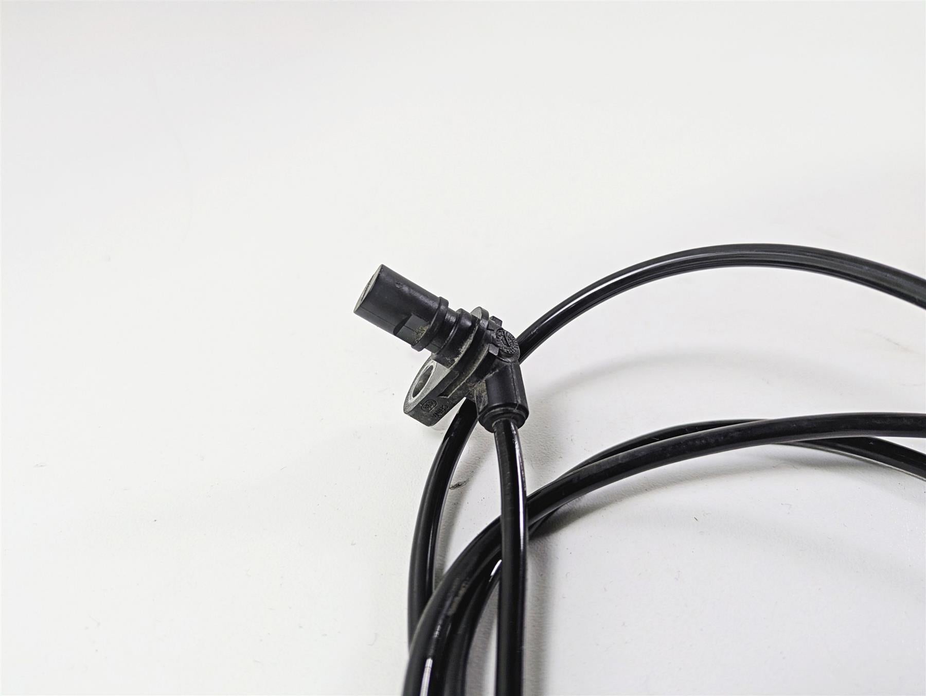 2017 KTM 1290 Super Duke GT Rear Abs Brake Wheel Speed Sensor 76042025000 {{ shop.shopifyCountryName }} - Mototech271